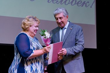 Сергей Грачев: «Почетные награды – подтверждение профессионализма работников избирательной системы»